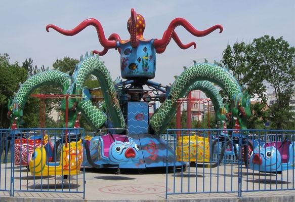 Cưỡi bạch tuộc lớn 1 – công viên giải trí VGTrides