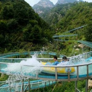 Trượt nước thủy tinh – công viên giải trí VGTrides